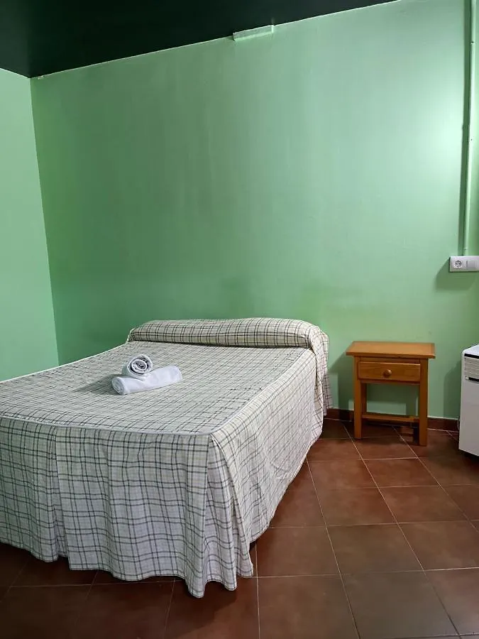 Homestay Exclusivo Chalet Sevilla. ¡Jardin & Cocina! Alcala de Guadaira